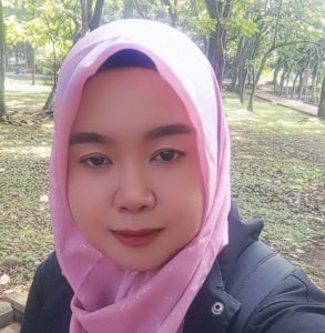 Apriyanti E1777009582913 293x300